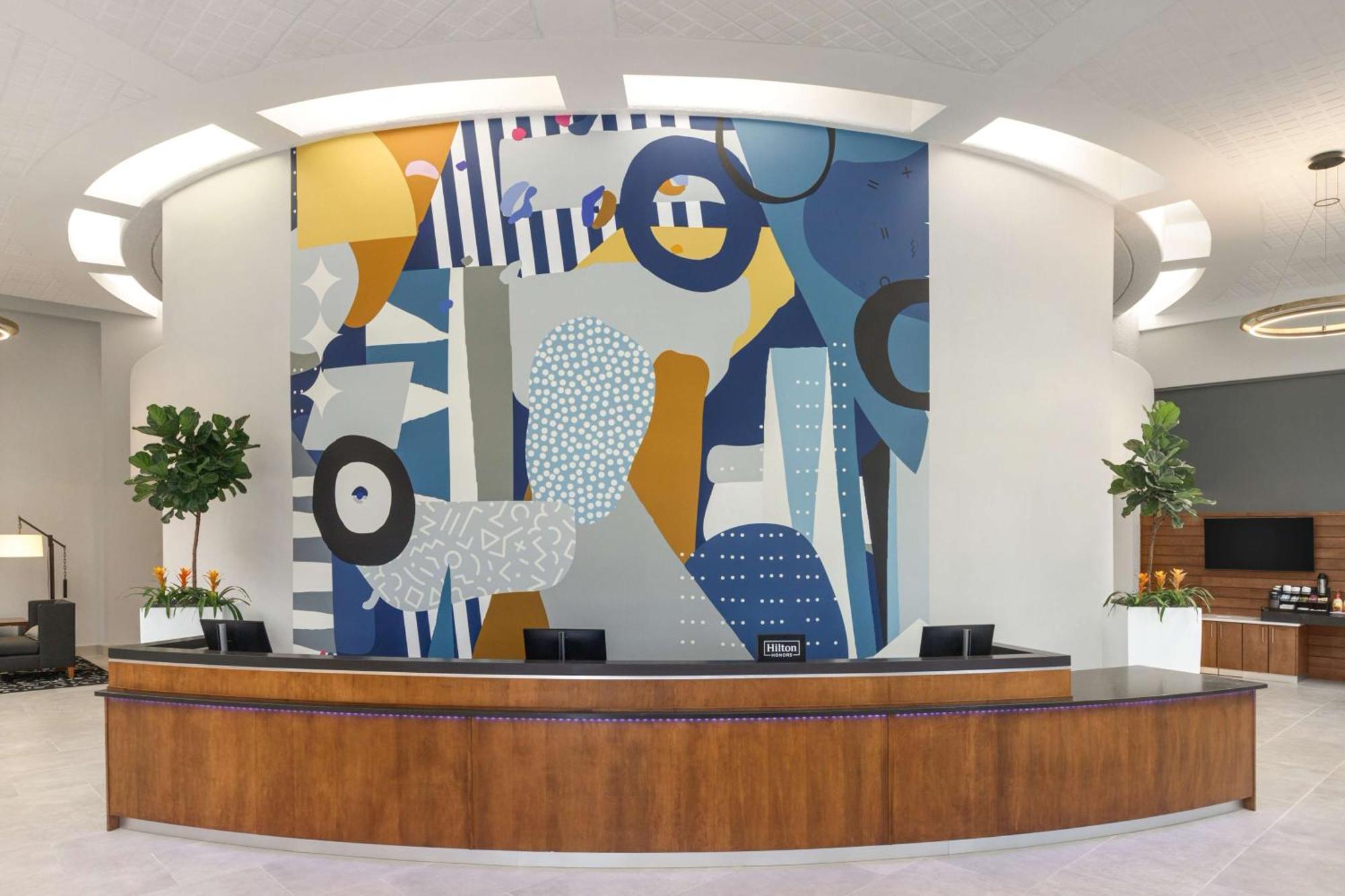 Doubletree By Hilton Fort Myers At Bell Tower Shops Екстериор снимка